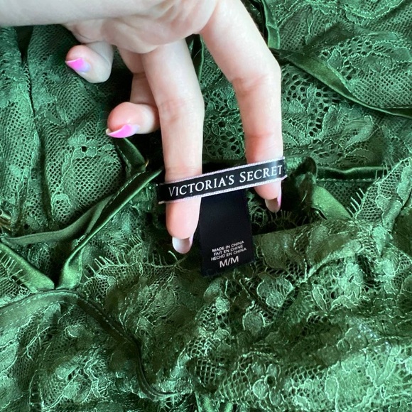 Victoria's Secret Emerald Lace Dress - Picture 2 of 3
